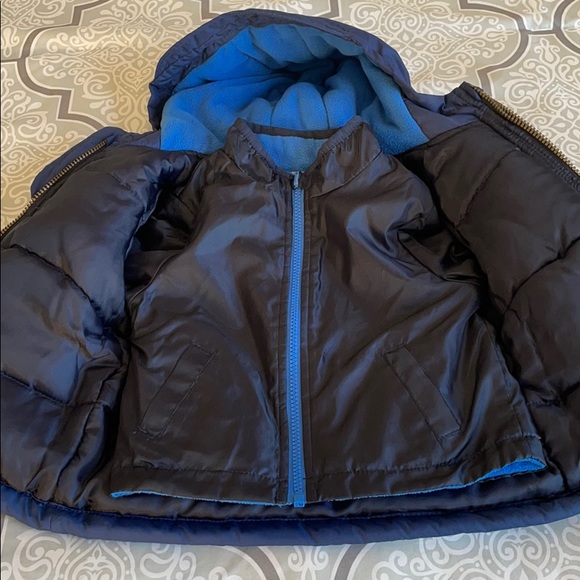 ❄️ OshKosh Winter Jacket ❄️ - Picture 6 of 12